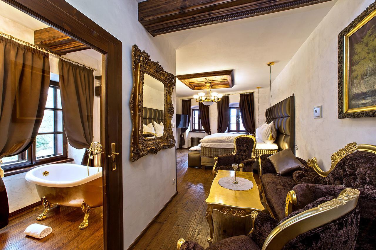 Arcadie Hotel & Apartments Cesky Krumlov Ngoại thất bức ảnh