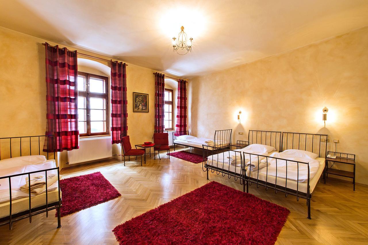 Arcadie Hotel & Apartments Cesky Krumlov Ngoại thất bức ảnh