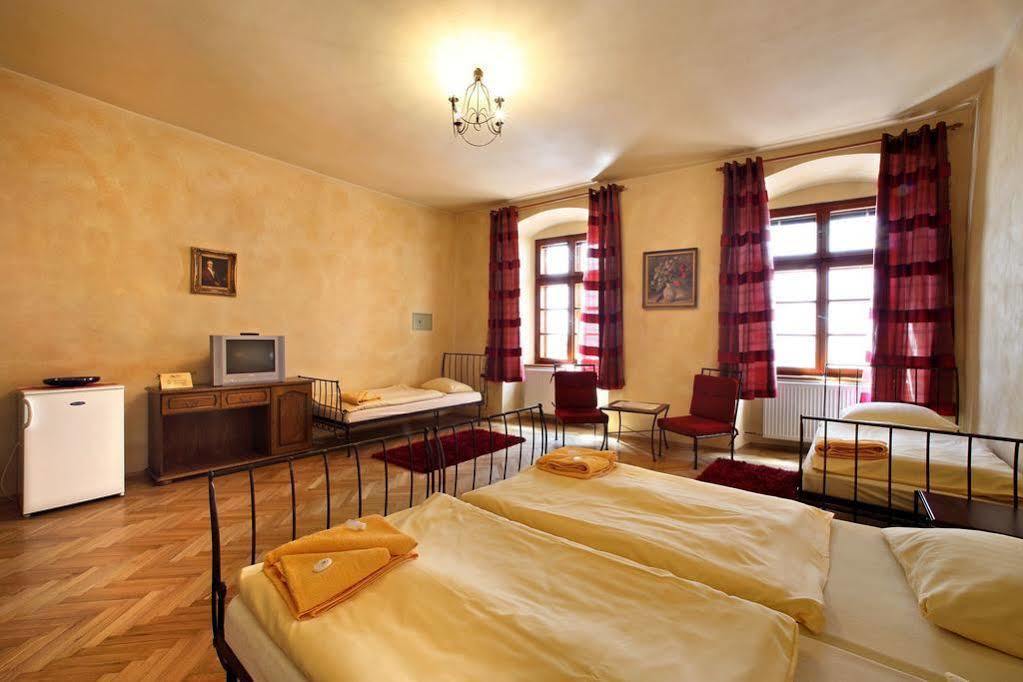 Arcadie Hotel & Apartments Cesky Krumlov Ngoại thất bức ảnh