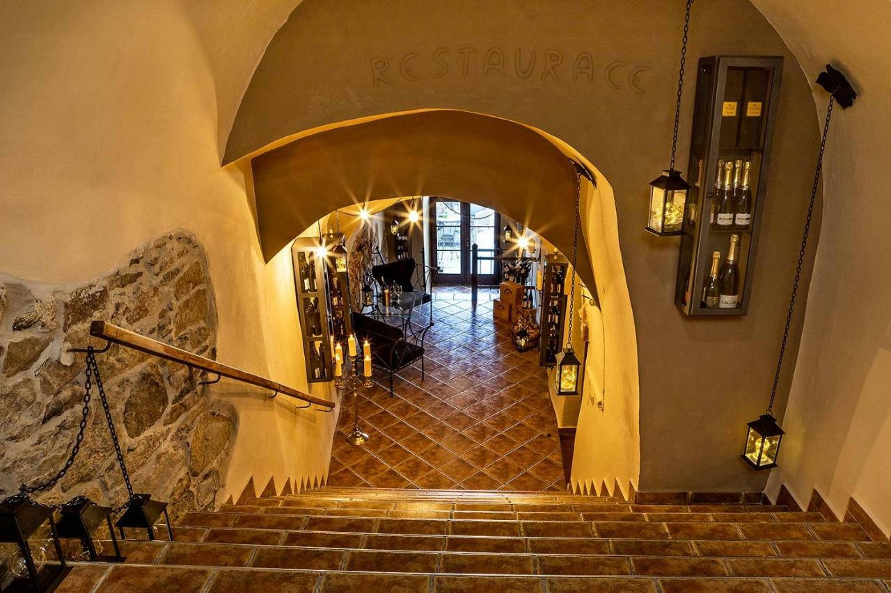 Arcadie Hotel & Apartments Cesky Krumlov Ngoại thất bức ảnh